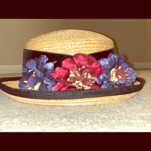 Elegant Straw Hat with Floral Accents